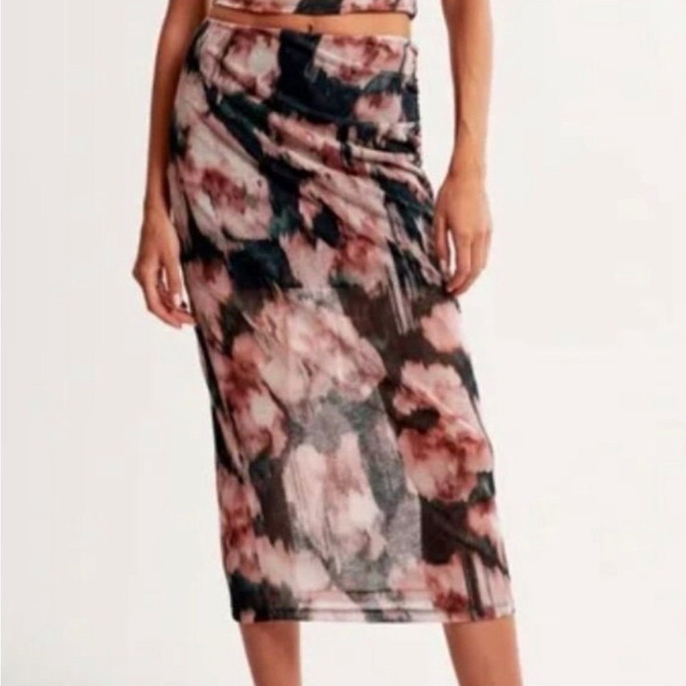 Abercrombie & Fitch Pink and Black Midi Skirt